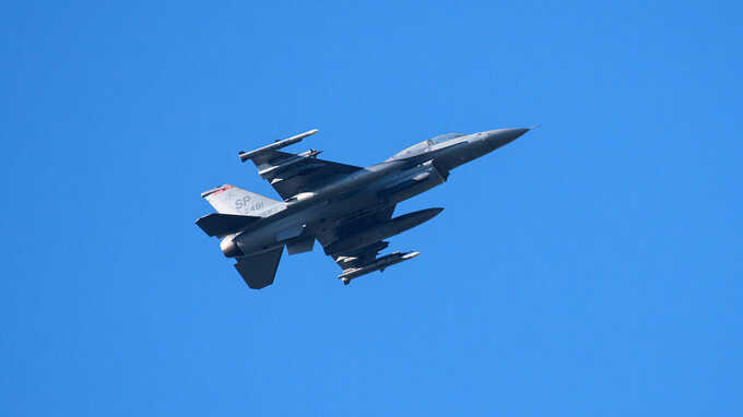     F-16 -    Link 16